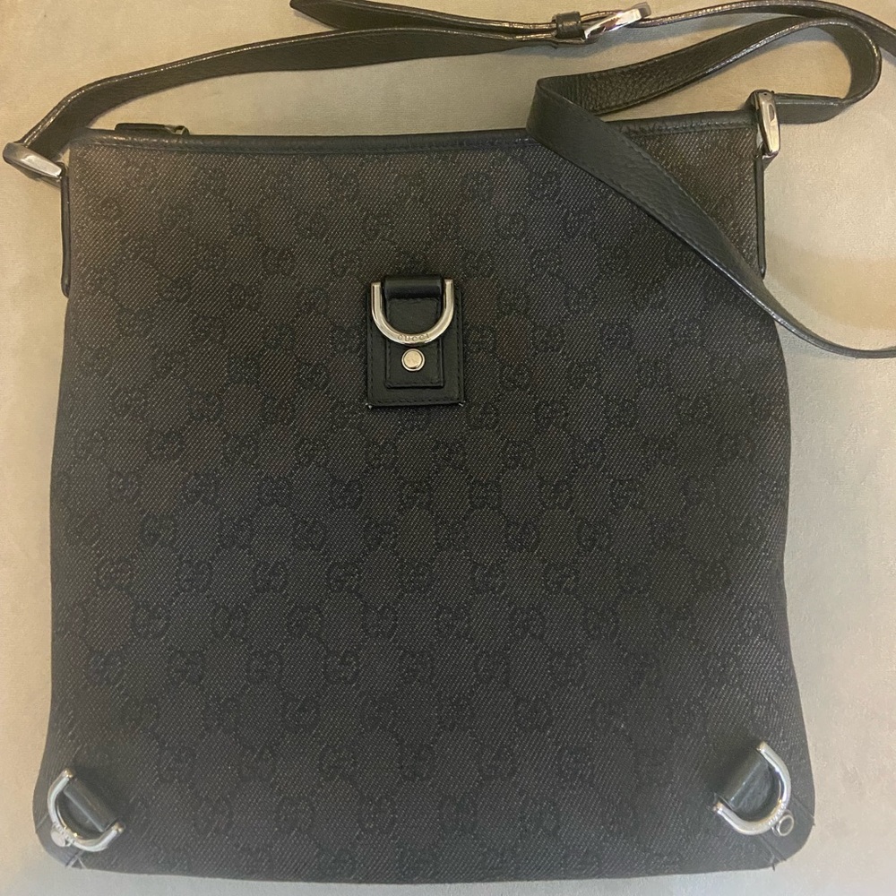 Gucci crossbody